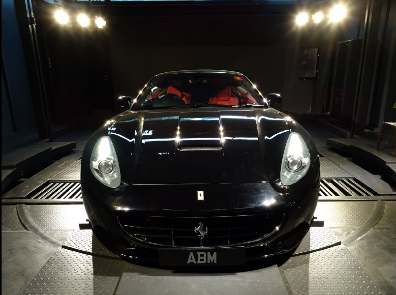 [SOLD] 2010 FERRARI CALIFORNIA 4.3L