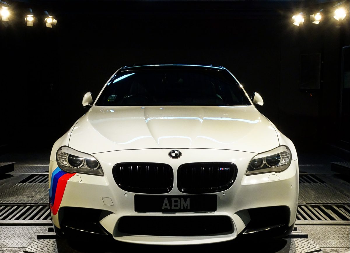 [SOLD] 2012 BMW M5 4.4