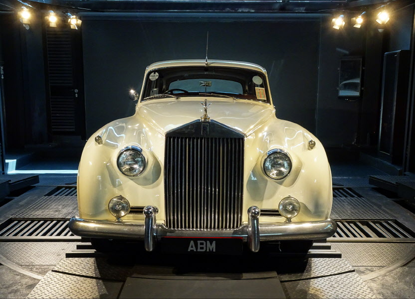 1956 ROLLS ROYCE SILVER CLOUD I 4.9