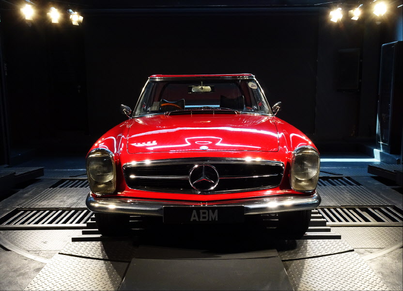 [SOLD] 1967 MERCEDES 250 SL PAGODA