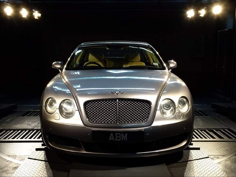 [SOLD] [EXPORT] 2008 BENTLEY FLYING SPUR
