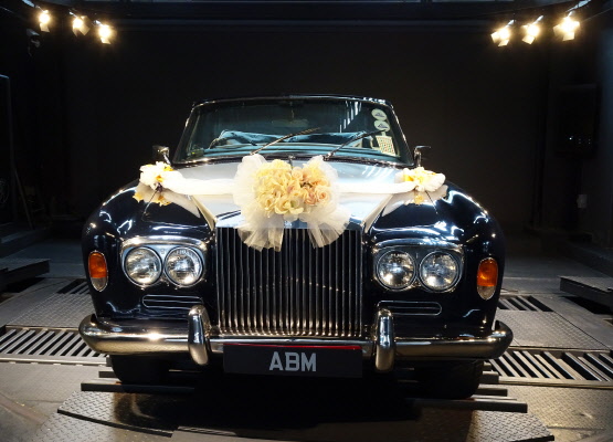 1973 ROLLS ROYCE CORNICHE 6.8