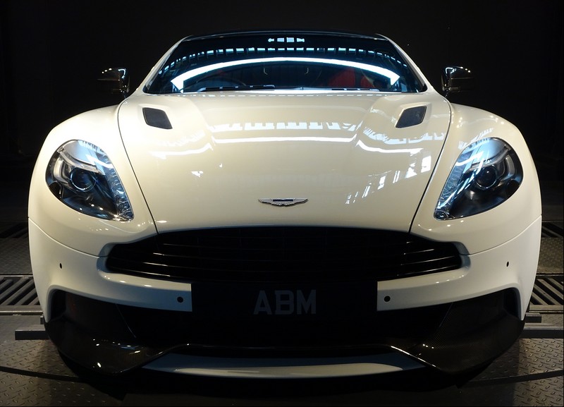 [SOLD] 2013 ASTON MARTIN VANQUISH