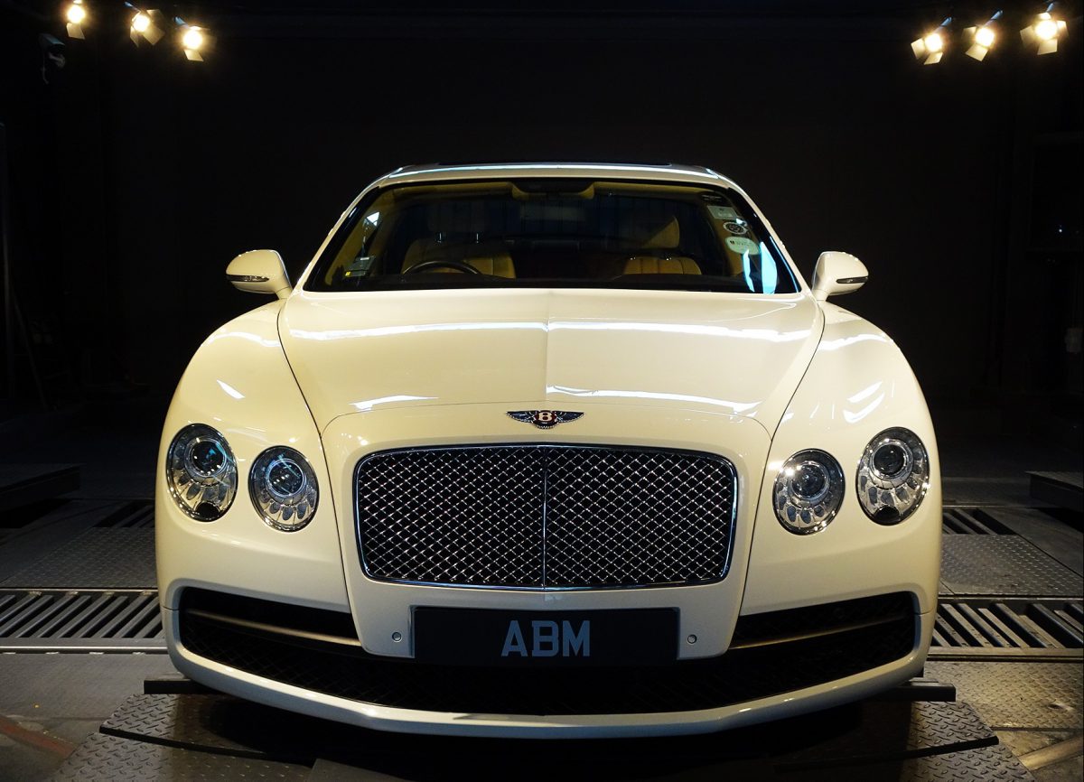 [SOLD] 2017 BENTLEY FLYING SPUR V8 4.0