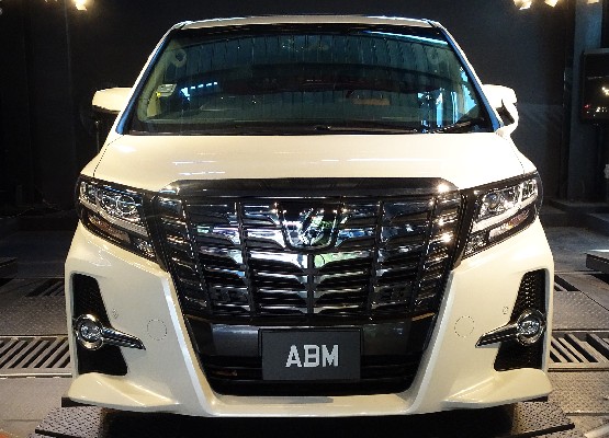 [SOLD] 2017 TOYOTA ALPHARD 2.5SC CVT