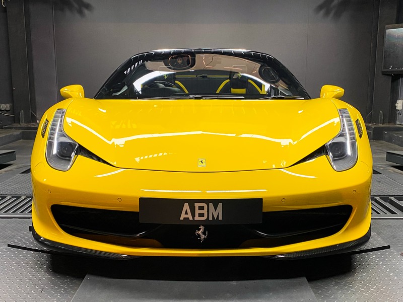 [SOLD] 2012 FERRARI 458 SPIDER