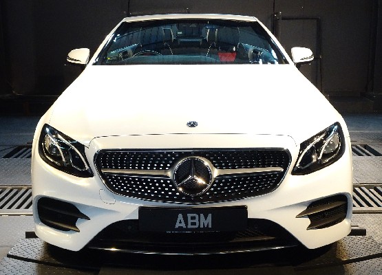 [SOLD] 2018 MERCEDES BENZ E300 AMG LINE CONVERTIBLE