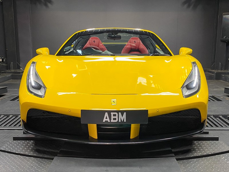 [SOLD] 2017 FERRARI 488 SPIDER