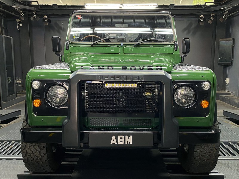 [SOLD] 2006 LAND ROVER DEFENDER 90 PICKUP TD5