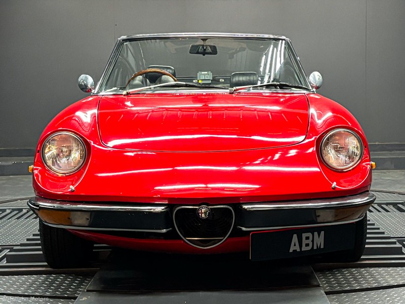 [SOLD] 1973 ALFA ROMEO 2000 SPIDER