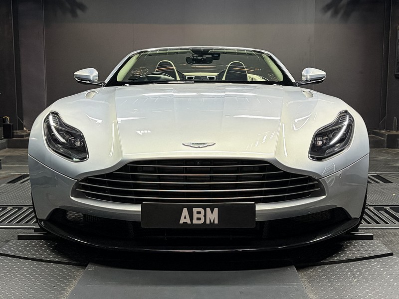 2019 ASTON MARTIN DB11 4.0A V8 VOLANTE
